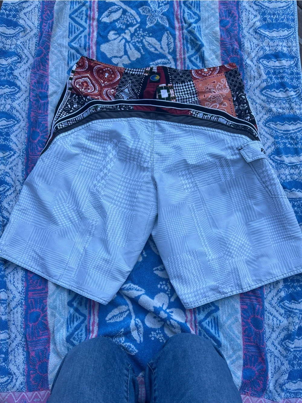 Vintage RS Surf Men's board shorts - patterned light grey-multi waistband